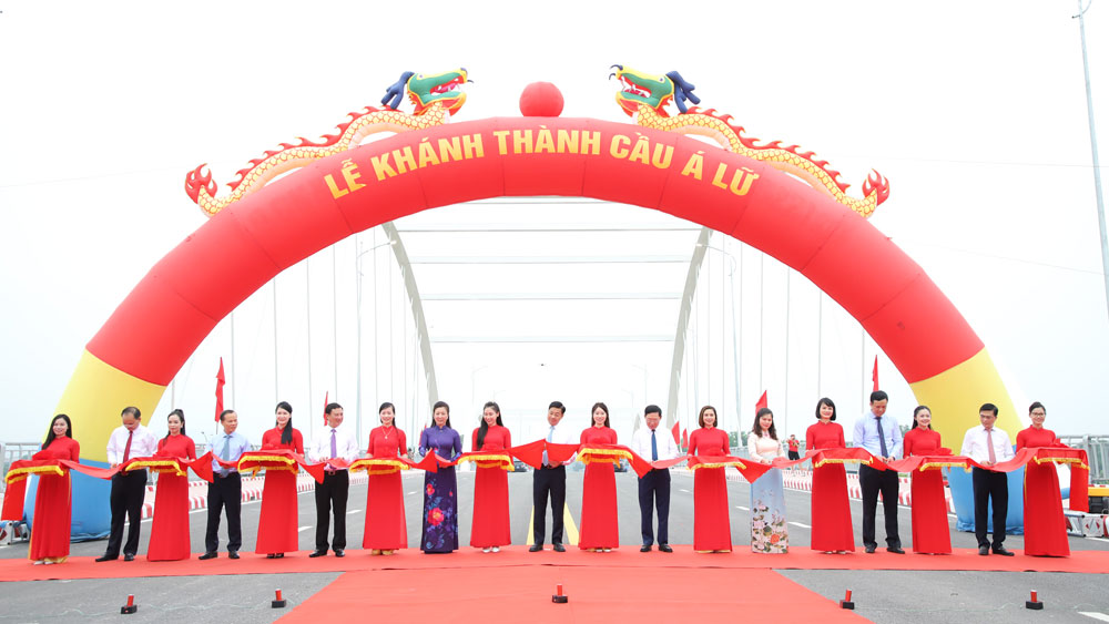 TP Bắc Giang khánh thành 3 công trình trọng điểm